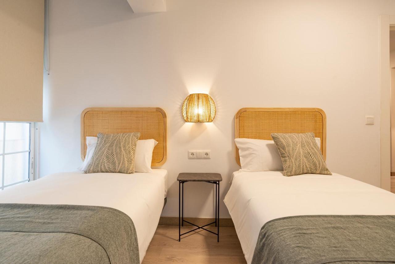 Ginachero & City Center By Ele Apartments Malaga Bagian luar foto